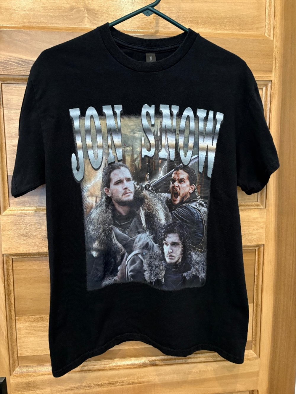 Jon Snow Game of Thrones Bootleg-Style Graphic Tee Large